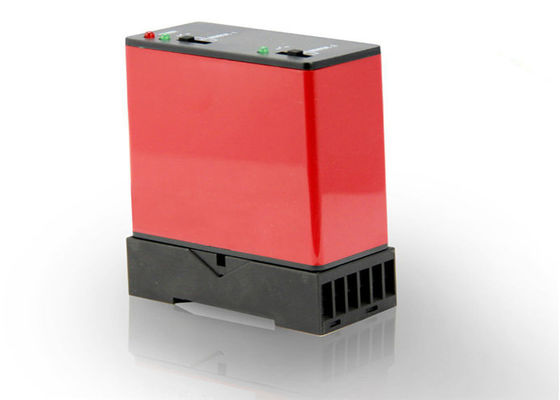 Detektor loop induktif saluran ganda dengan kalibrasi otomatis dan rentang frekuensi 20 kHz hingga 170 kHz untuk deteksi kendaraan