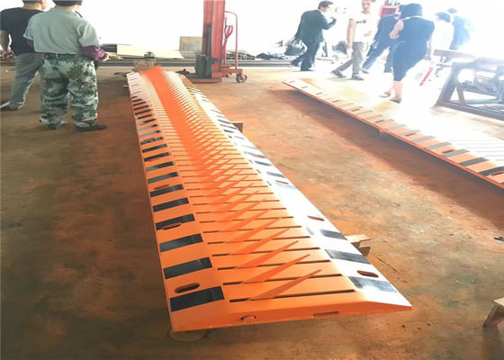 Penghalang Anti-terorisme Pembunuh Ban dengan Ketebalan Bilah 10mm dan Konstruksi Baja A3