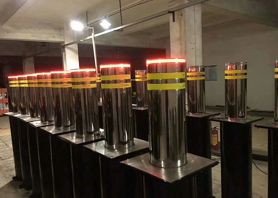 Otomatis Hydraulic Bollard dengan 3s-6s Kecepatan disesuaikan Elektronik remote control dan SS304 stainless steel Konstruksi